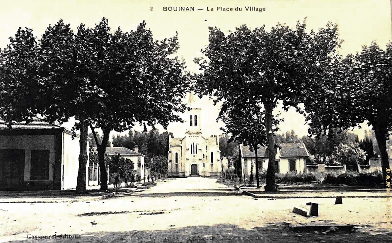 Bouinan - Place du Village.jpg